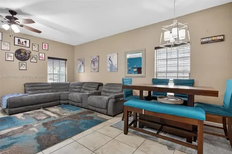 4044 NW 11th Street Lauderhill FL 33313