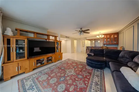 1660 NE 191st Street Miami FL 33179