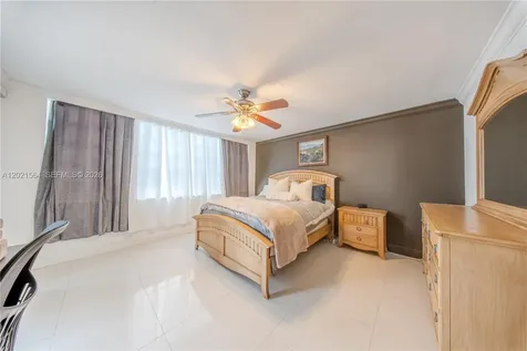 1660 NE 191st Street Miami FL 33179
