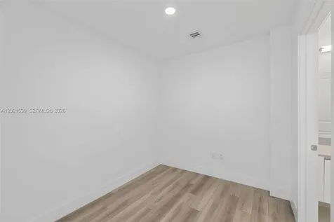101 Diplomat Parkway Hallandale Beach FL 33009