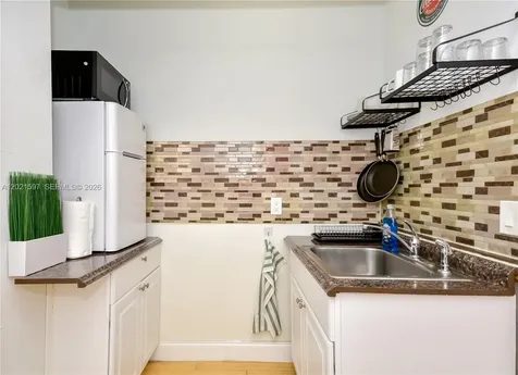 8415 Harding Avenue Miami Beach FL 33141