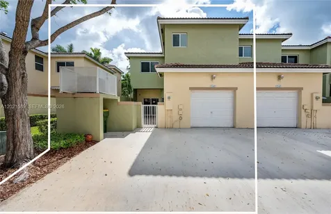2343 SE 16th Place Homestead FL 33035