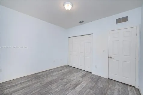 2343 SE 16th Place Homestead FL 33035