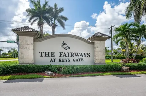 2343 SE 16th Place Homestead FL 33035