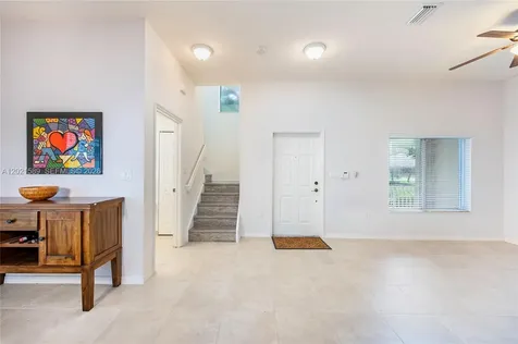 2343 SE 16th Place Homestead FL 33035