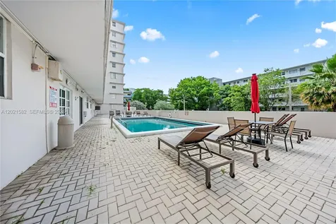 1300 Lincoln Road Miami Beach FL 33139
