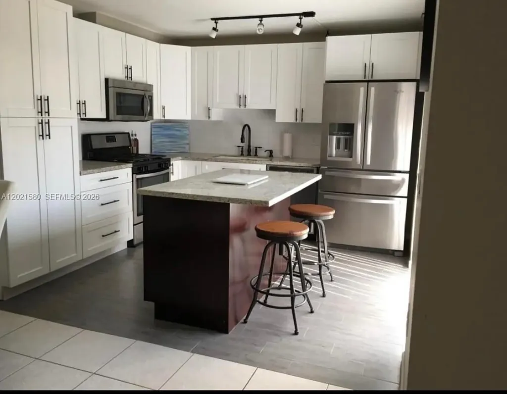 3359 Gardens East Drive Palm Beach Gardens FL 33410