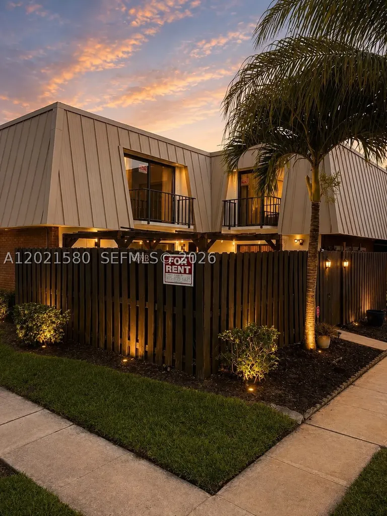 3359 Gardens East Drive Palm Beach Gardens FL 33410