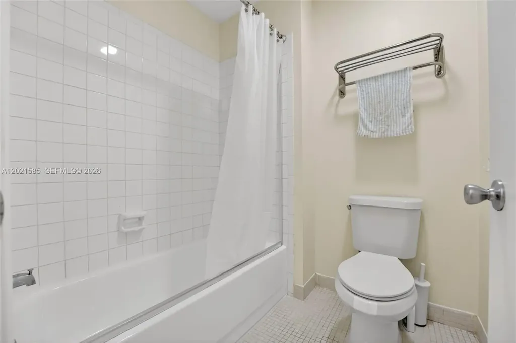 21810 Cypress Circle Boca Raton FL 33433