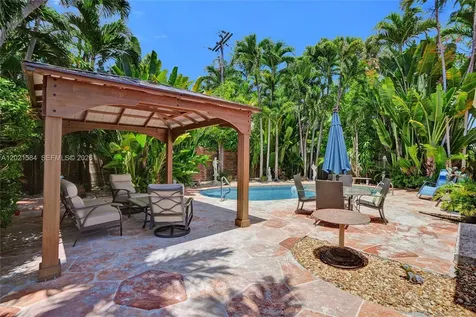 811 NE 73rd Street Miami FL 33138