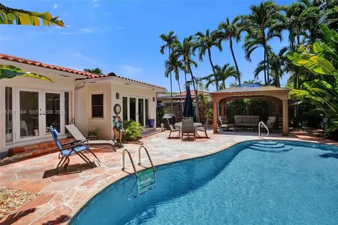 811 NE 73rd Street Miami FL 33138