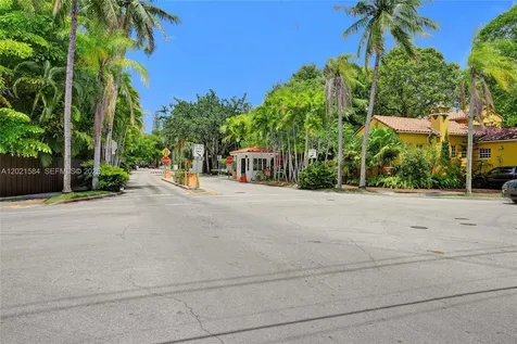 811 NE 73rd Street Miami FL 33138