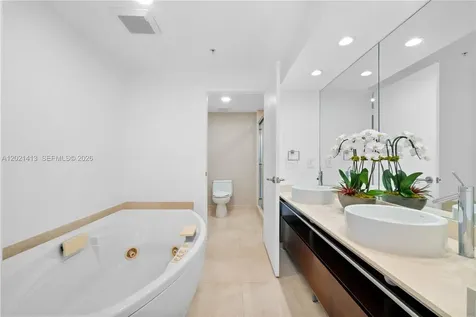 16275 Collins Avenue Sunny Isles Beach FL 33160
