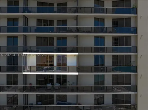 16275 Collins Avenue Sunny Isles Beach FL 33160