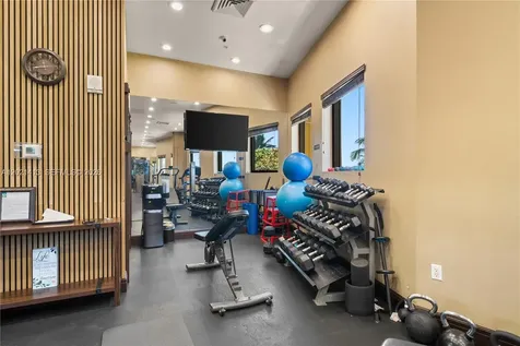 16275 Collins Avenue Sunny Isles Beach FL 33160