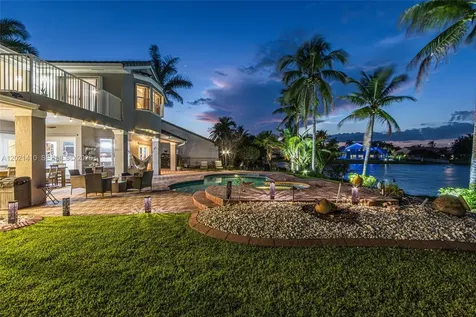 19361 NW 8th Street Pembroke Pines FL 33029
