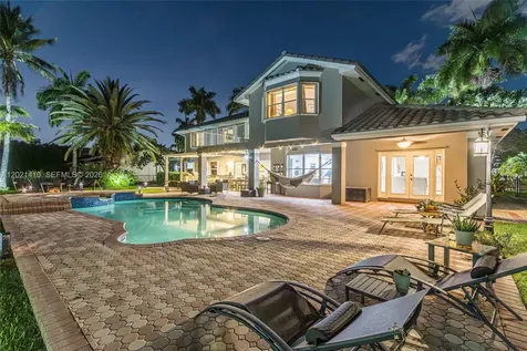 19361 NW 8th Street Pembroke Pines FL 33029