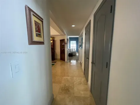 19361 NW 8th Street Pembroke Pines FL 33029