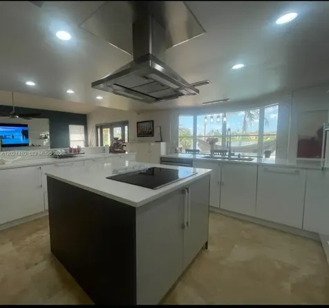 19361 NW 8th Street Pembroke Pines FL 33029