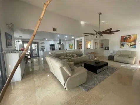 19361 NW 8th Street Pembroke Pines FL 33029