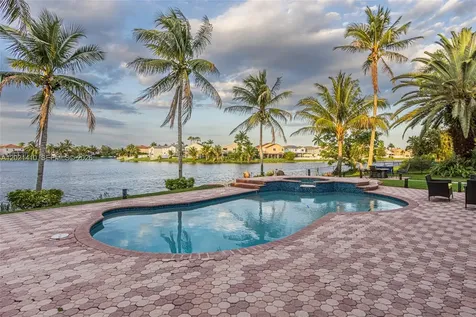19361 NW 8th Street Pembroke Pines FL 33029