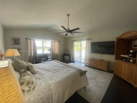 19361 NW 8th Street Pembroke Pines FL 33029