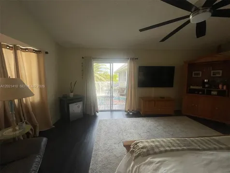 19361 NW 8th Street Pembroke Pines FL 33029
