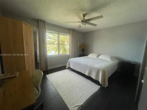19361 NW 8th Street Pembroke Pines FL 33029