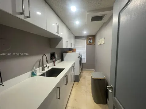 19361 NW 8th Street Pembroke Pines FL 33029