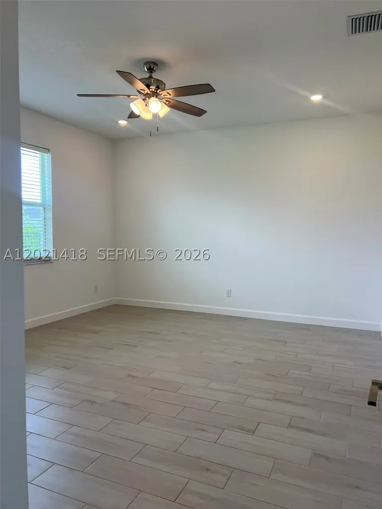 1933 E Wandering Willow Way Loxahatchee FL 33470