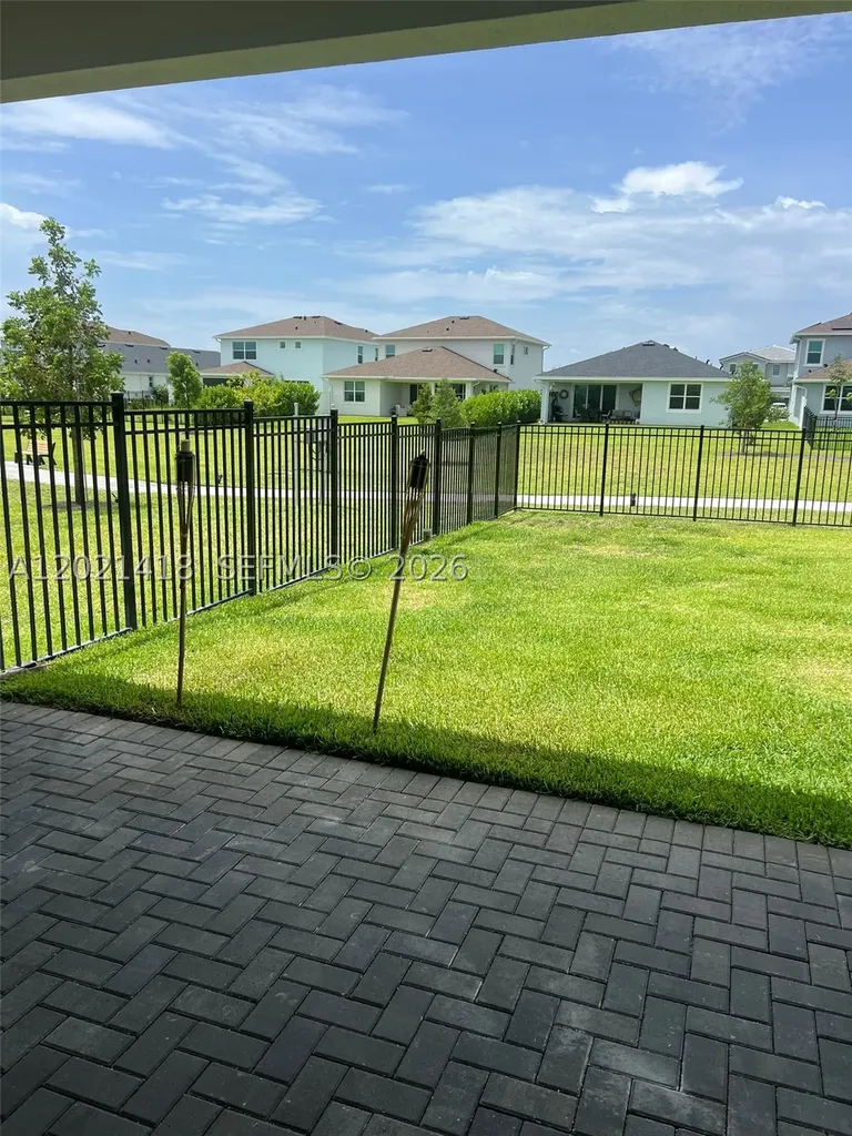 1933 E Wandering Willow Way Loxahatchee FL 33470