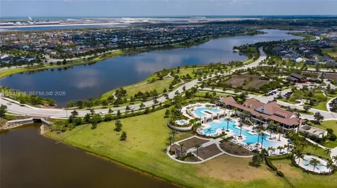 1933 E Wandering Willow Way Loxahatchee FL 33470
