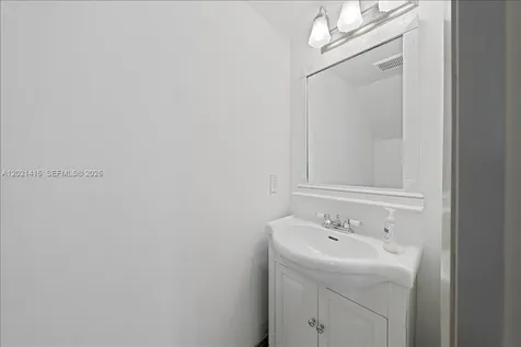 5750 Turin Street Coral Gables FL 33146