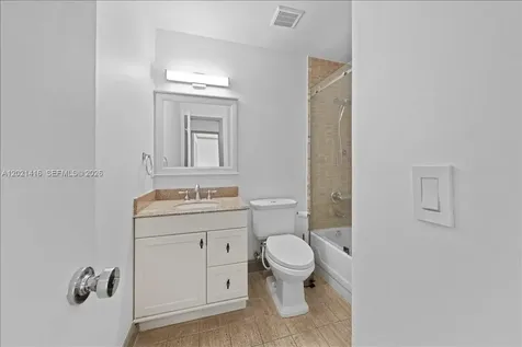 5750 Turin Street Coral Gables FL 33146