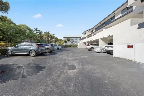 5750 Turin Street Coral Gables FL 33146