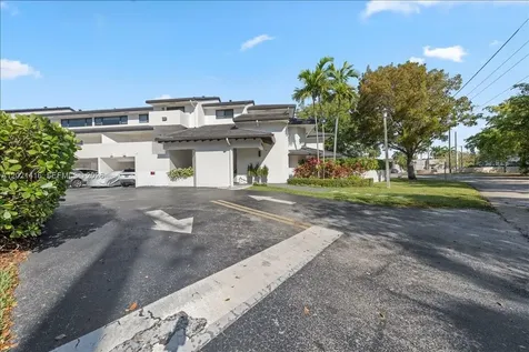 5750 Turin Street Coral Gables FL 33146