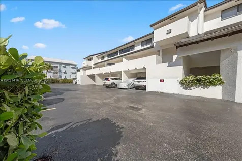 5750 Turin Street Coral Gables FL 33146