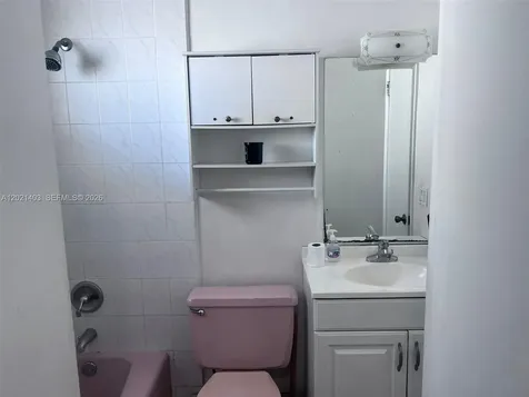 528 Meridian Avenue Miami Beach FL 33139