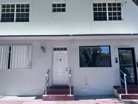 528 Meridian Avenue Miami Beach FL 33139