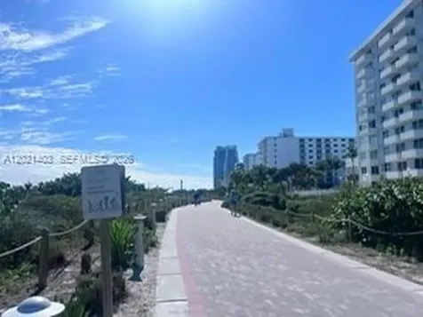 528 Meridian Avenue Miami Beach FL 33139