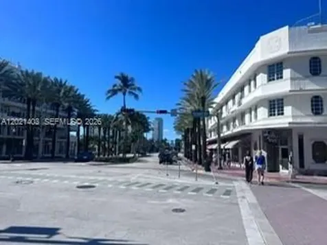 528 Meridian Avenue Miami Beach FL 33139