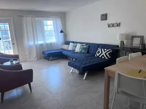 528 Meridian Avenue Miami Beach FL 33139