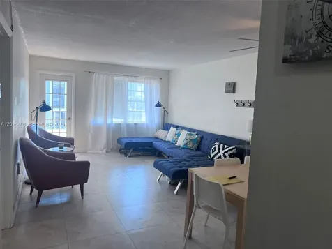 528 Meridian Avenue Miami Beach FL 33139