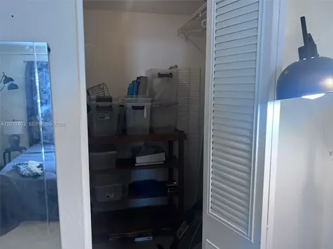 528 Meridian Avenue Miami Beach FL 33139