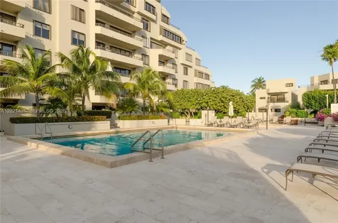 201 Crandon Boulevard Key Biscayne FL 33149