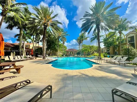 7940 N Nob Hill Road Tamarac FL 33321