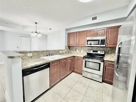 7940 N Nob Hill Road Tamarac FL 33321