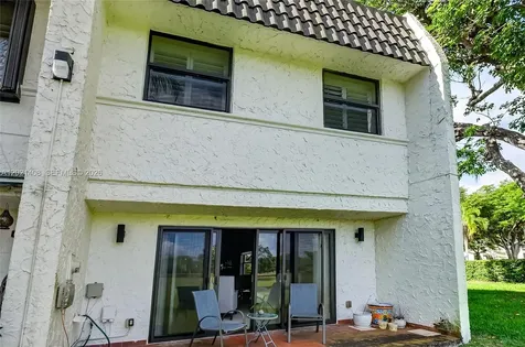 8887 SW 62nd Terrace Miami FL 33173