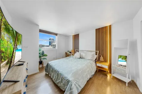 5880 Collins Avenue Miami Beach FL 33140