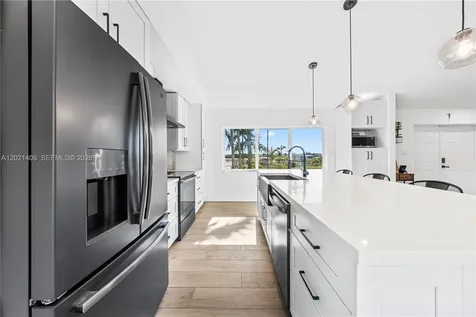 19601 SW 187th Avenue Miami FL 33187